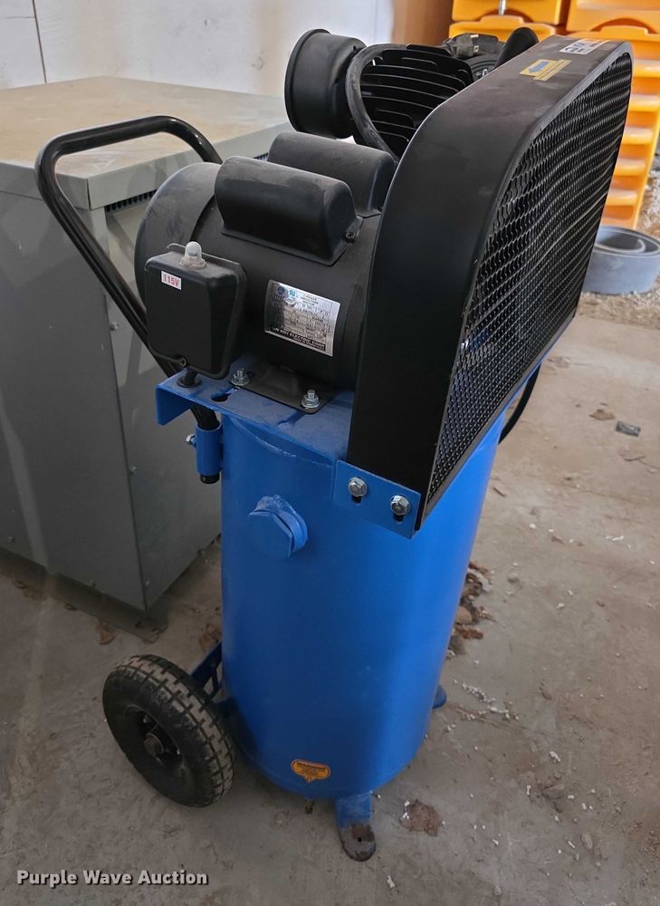 image for item DZ6220 2020 Puma PK5020VP air compressor