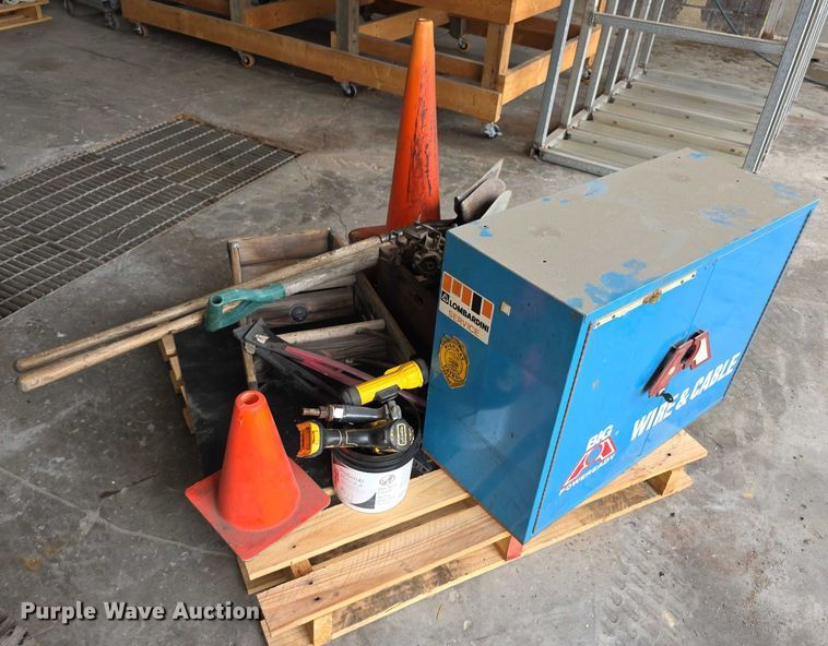 image for item DZ6229 Tools