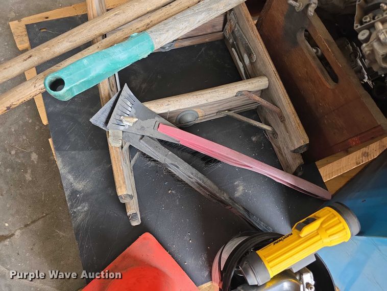 image for item DZ6229 Tools