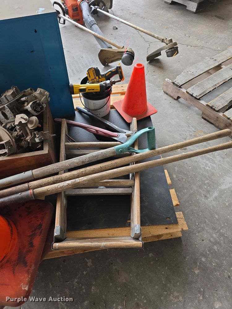 image for item DZ6229 Tools