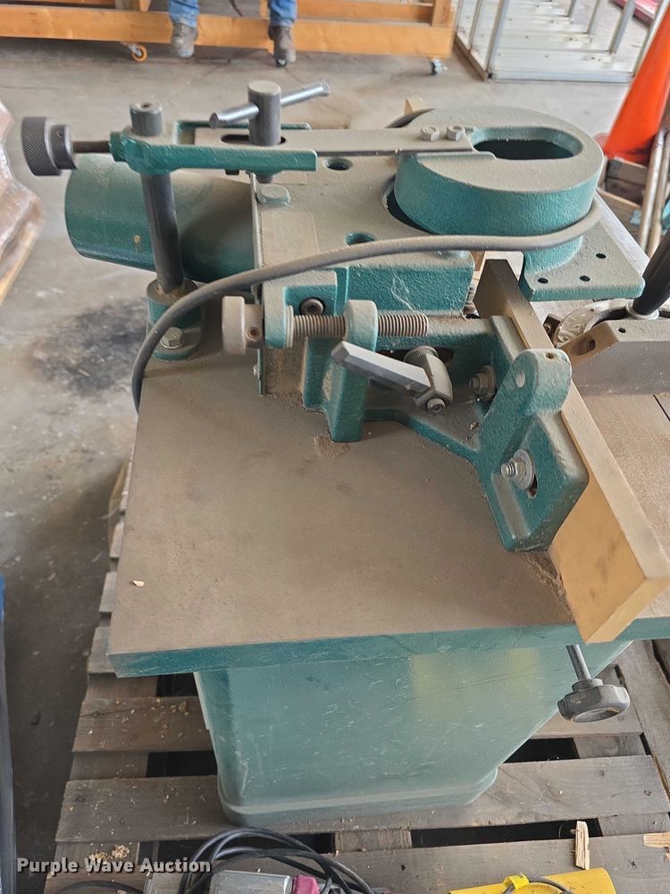 image for item DZ6233 Tools