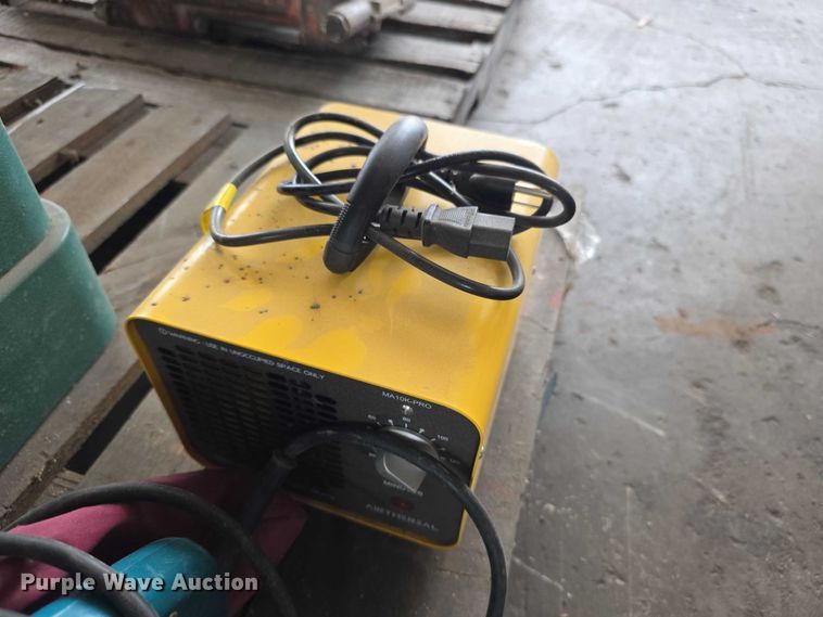 image for item DZ6233 Tools