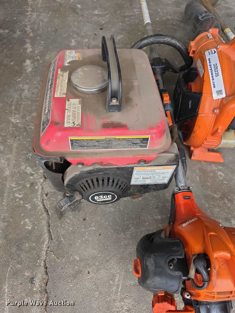 image for item DZ6235 Lawn and garden equipment