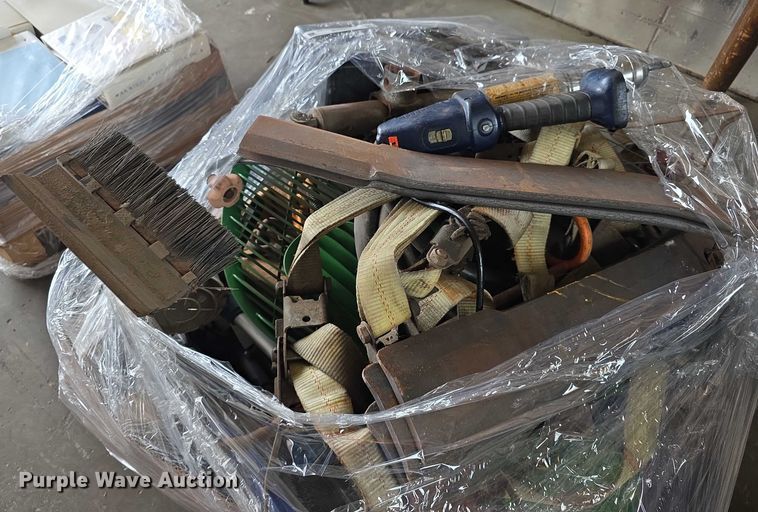 image for item DZ6238 Tools