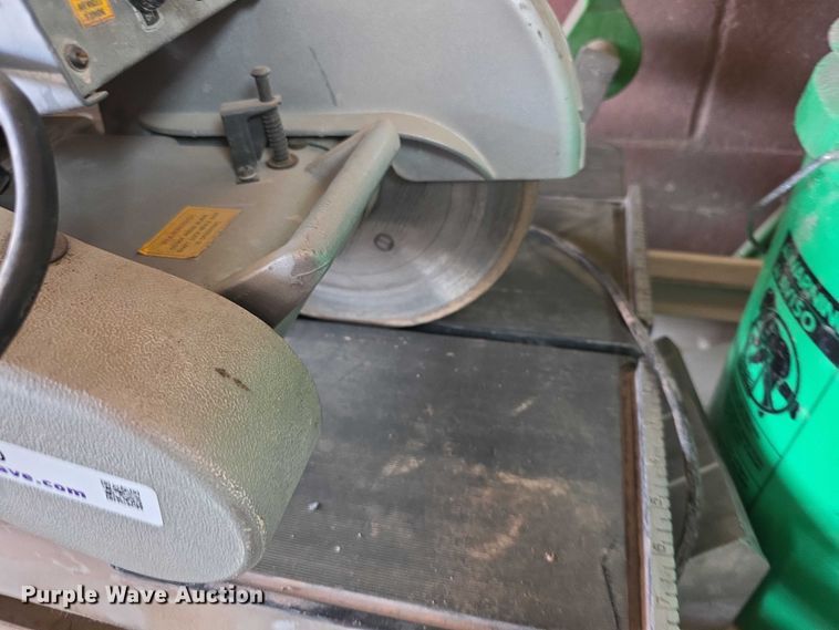 image for item DZ6240 TD TJL Industrial TC250B tile saw