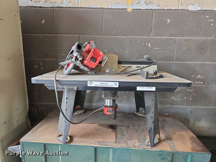 image for item DZ6242 Tools