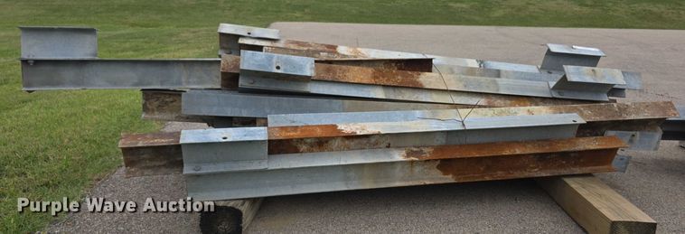 image for item DZ6278 (25) guard rail posts