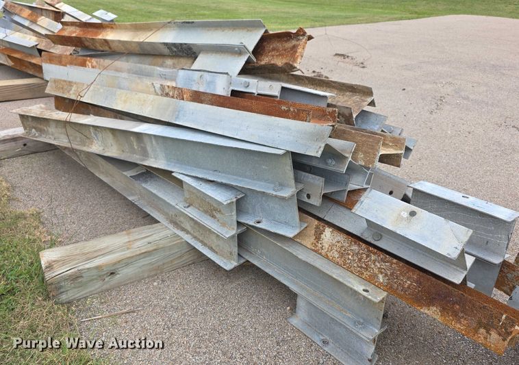 image for item DZ6279 (25) guard rail posts