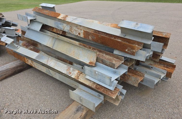 image for item DZ6280 (25) guard rail posts