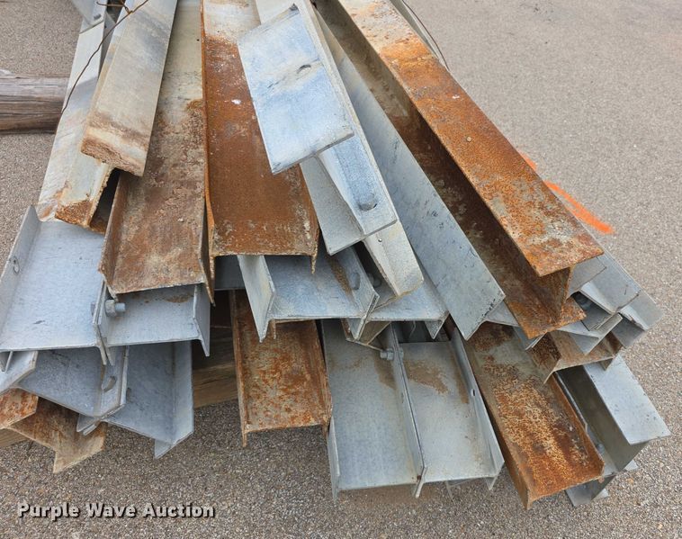 image for item DZ6280 (25) guard rail posts