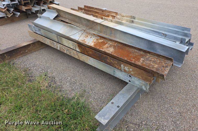 image for item DZ6281 (25) guard rail posts