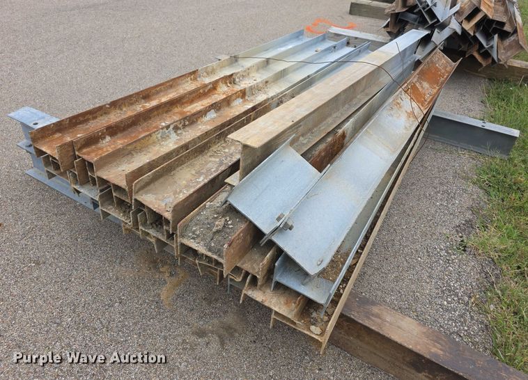 image for item DZ6281 (25) guard rail posts