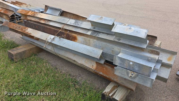 image for item DZ6282 (25) guard rail posts