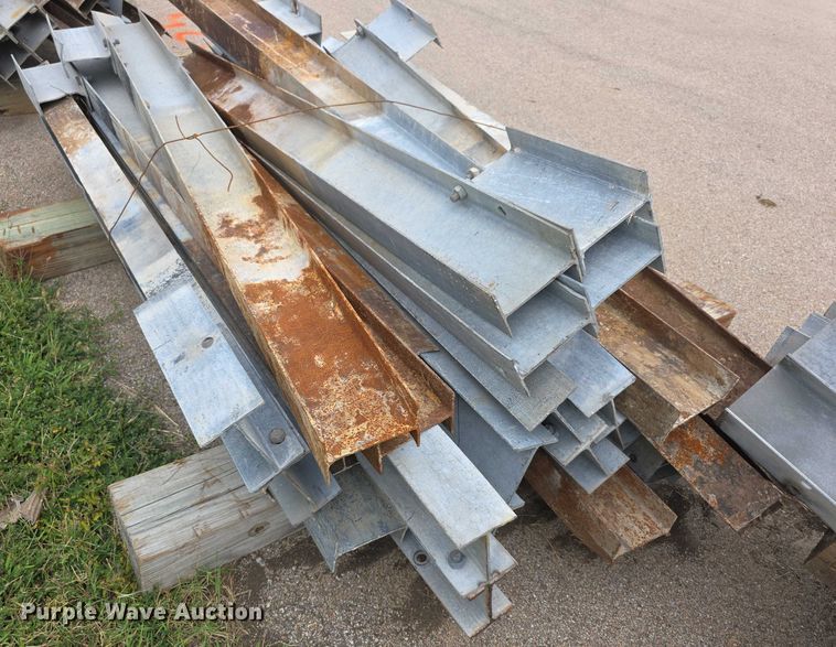 image for item DZ6283 (25) guard rail posts