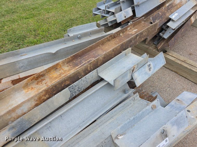 image for item DZ6283 (25) guard rail posts