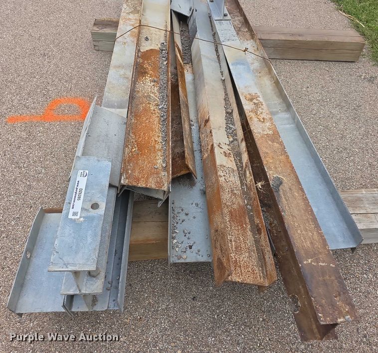 image for item DZ6285 (9) guard rail posts