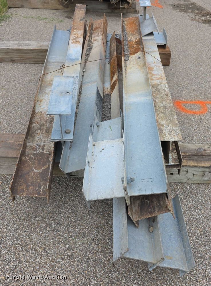 image for item DZ6285 (9) guard rail posts