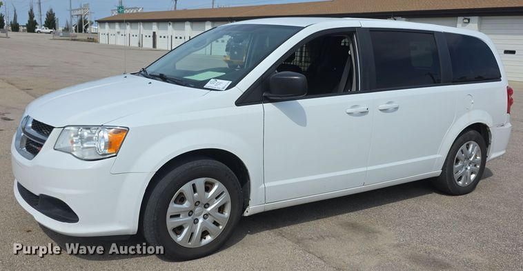 image for item EF3754 2018 Dodge  Grand Caravan  van