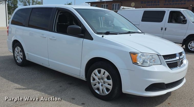 image for item EF3754 2018 Dodge  Grand Caravan  van