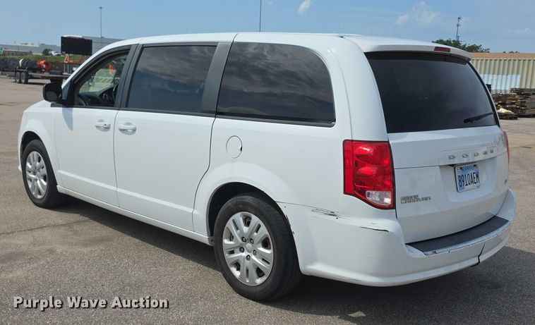 image for item EF3754 2018 Dodge  Grand Caravan  van