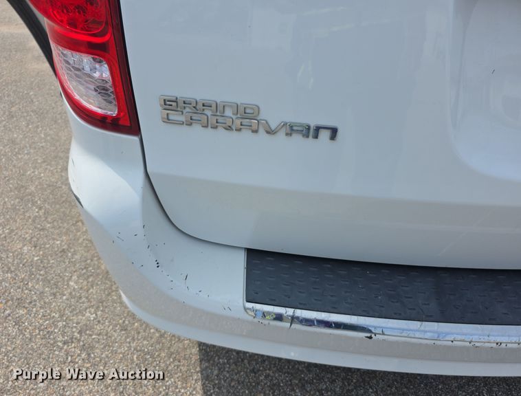 image for item EF3754 2018 Dodge  Grand Caravan  van