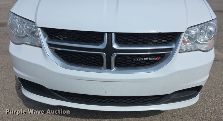 image for item EF3754 2018 Dodge  Grand Caravan  van