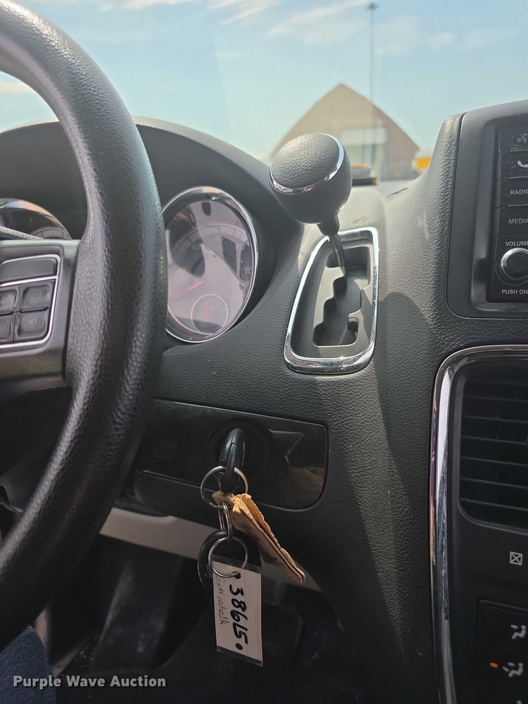 image for item EF3754 2018 Dodge  Grand Caravan  van