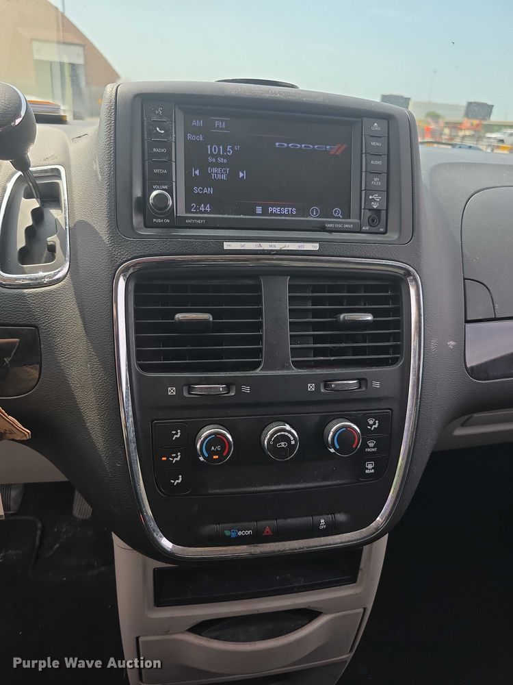 image for item EF3754 2018 Dodge  Grand Caravan  van