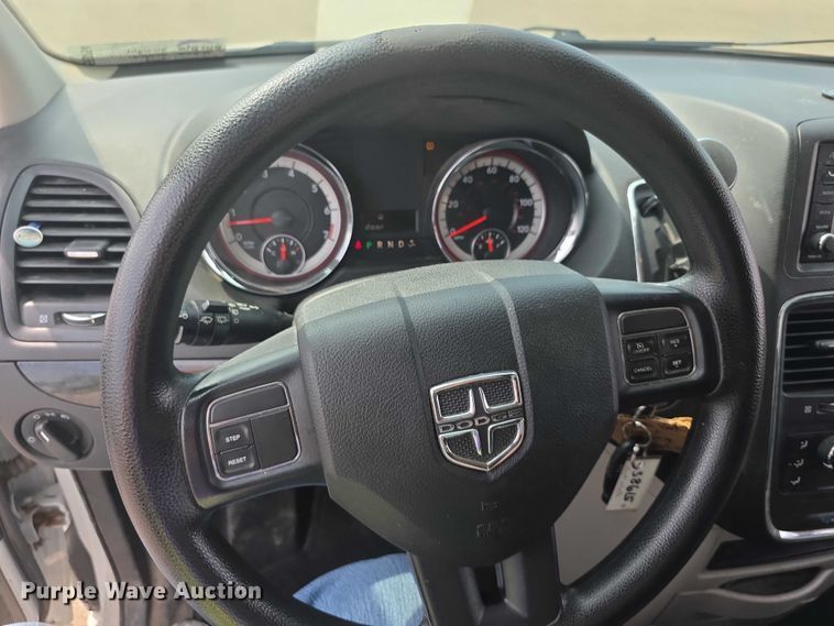 image for item EF3754 2018 Dodge  Grand Caravan  van