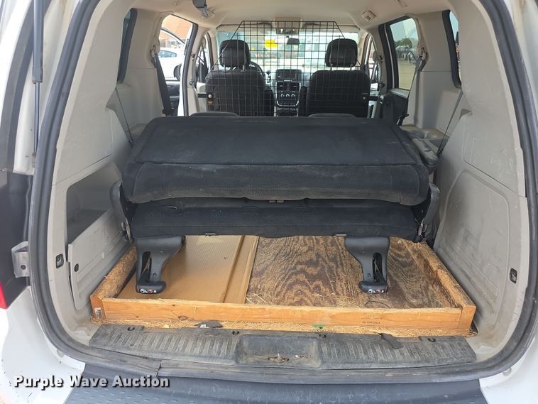 image for item EF3754 2018 Dodge  Grand Caravan  van