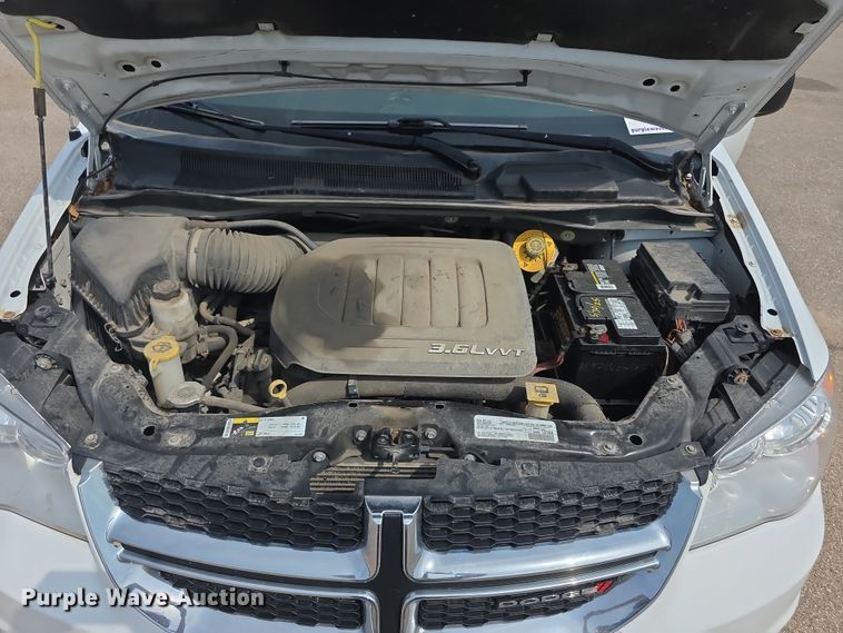 image for item EF3754 2018 Dodge  Grand Caravan  van