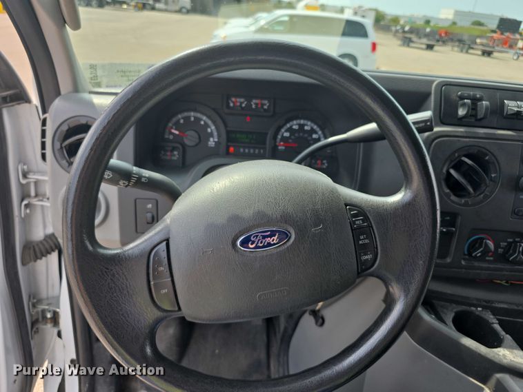 image for item EF3755 2014 Ford E150 van