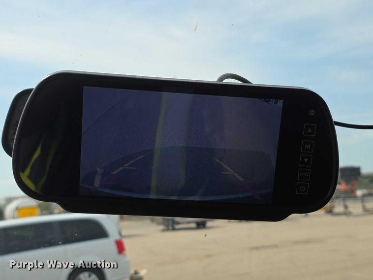 image for item EF3755 2014 Ford E150 van