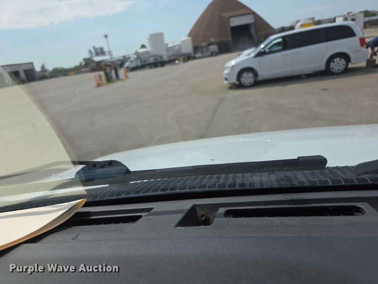 image for item EF3755 2014 Ford E150 van