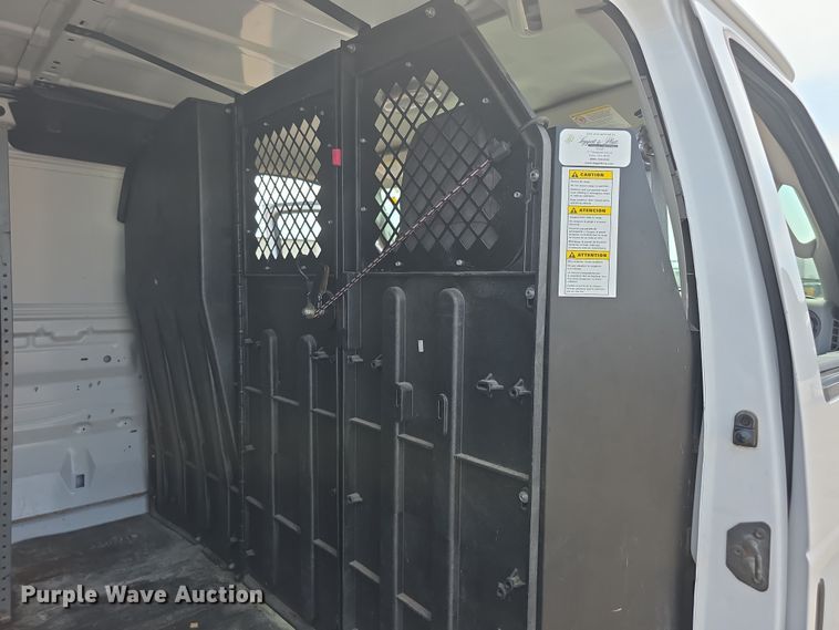 image for item EF3755 2014 Ford E150 van