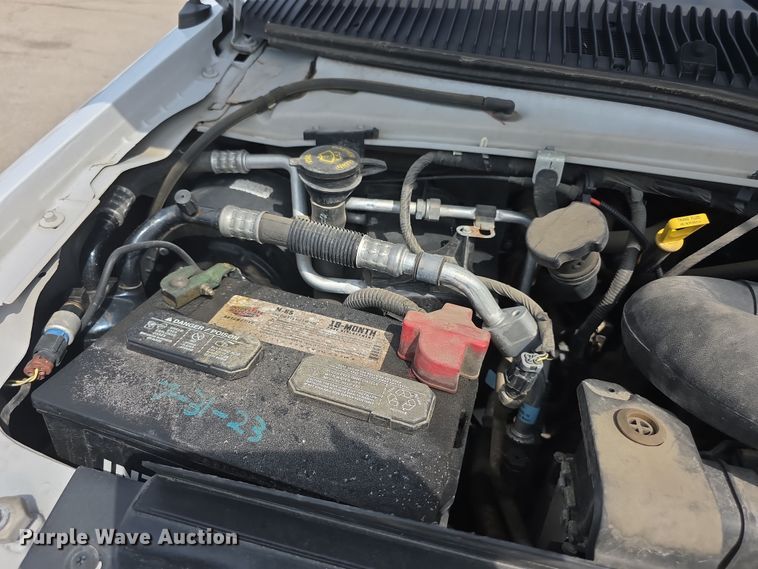 image for item EF3755 2014 Ford E150 van