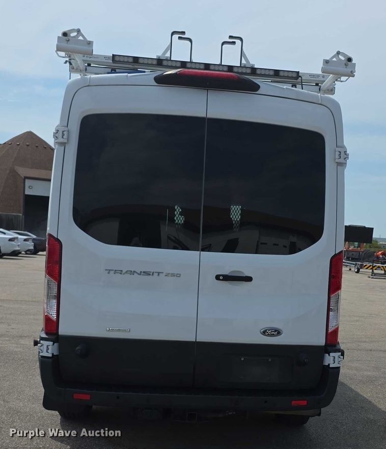 image for item EF3756 2020 Ford Transit 250 van