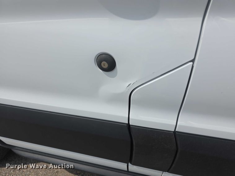 image for item EF3756 2020 Ford Transit 250 van
