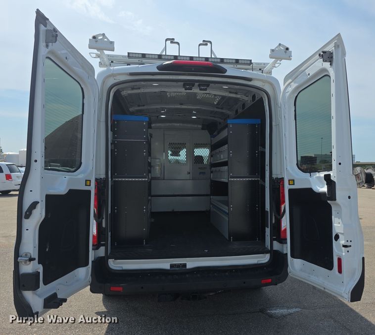 image for item EF3756 2020 Ford Transit 250 van