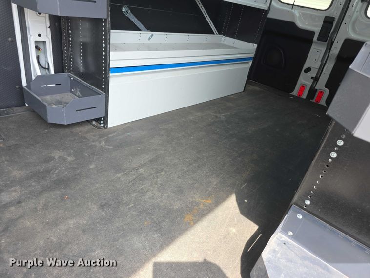 image for item EF3756 2020 Ford Transit 250 van