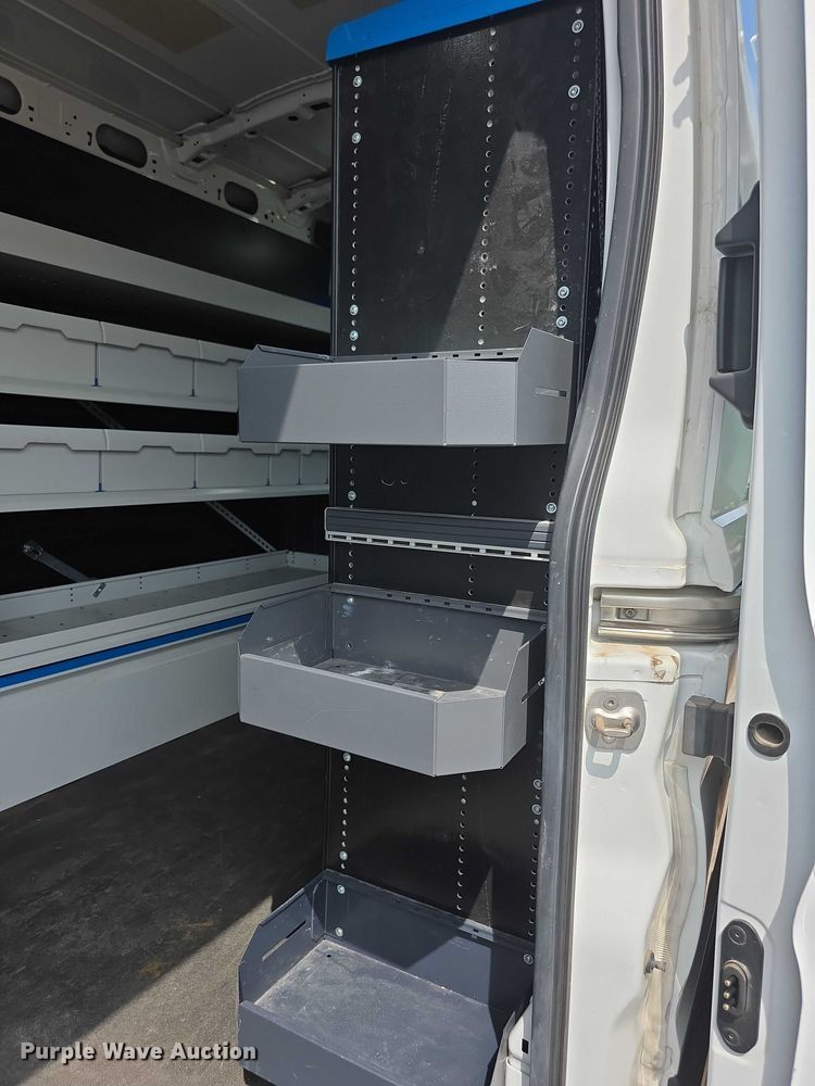 image for item EF3756 2020 Ford Transit 250 van