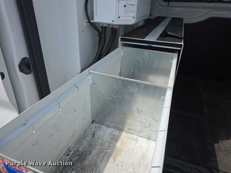 image for item EF3756 2020 Ford Transit 250 van