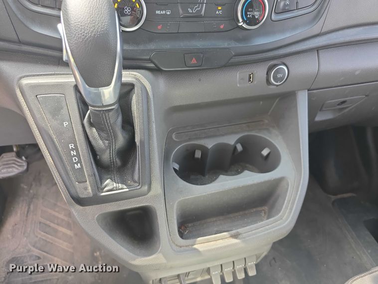 image for item EF3756 2020 Ford Transit 250 van