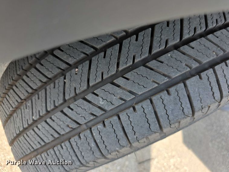 image for item EF3756 2020 Ford Transit 250 van