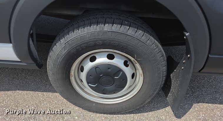 image for item EF3756 2020 Ford Transit 250 van