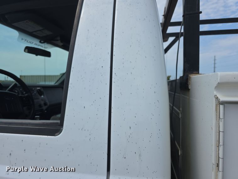 image for item EF3757 2016 Ford F250 Super Duty XLT utility bed pickup truck