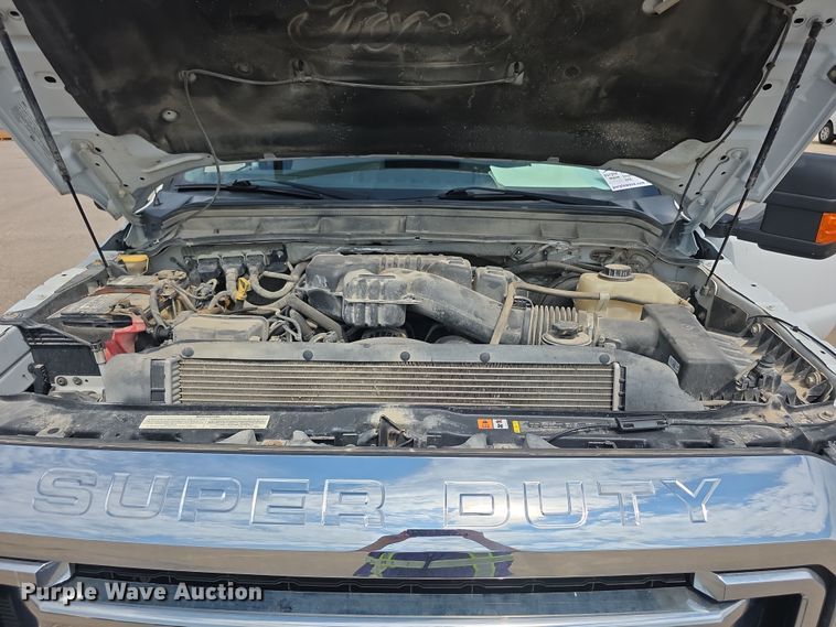 image for item EF3757 2016 Ford F250 Super Duty XLT utility bed pickup truck