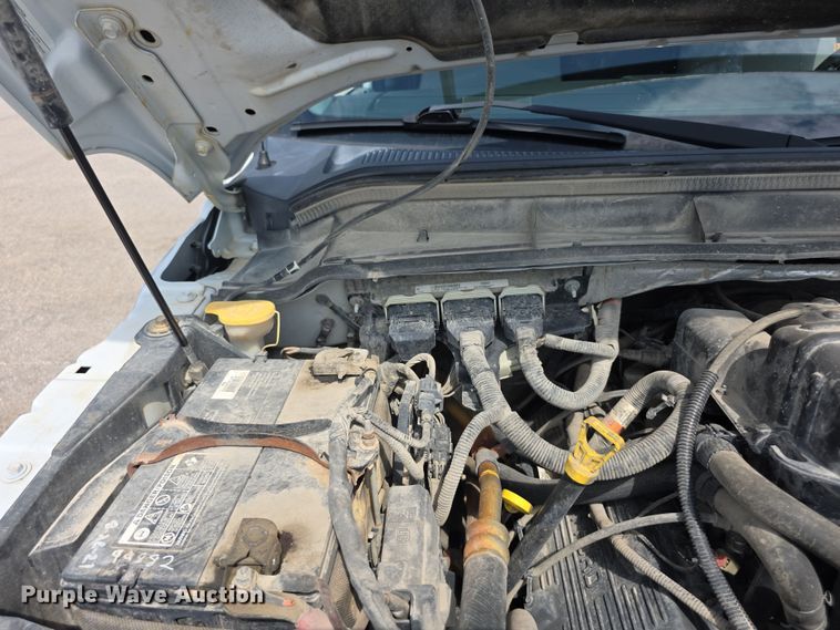 image for item EF3757 2016 Ford F250 Super Duty XLT utility bed pickup truck