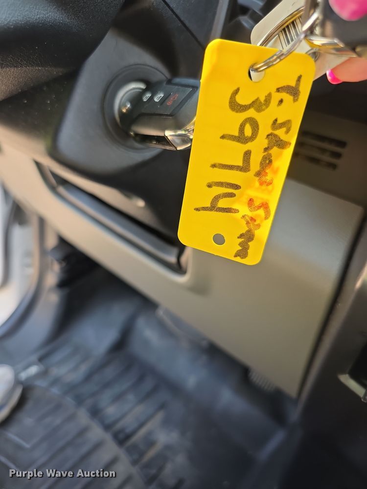 image for item EF3758 2019 Ford F250 Super Duty XLT pickup truck