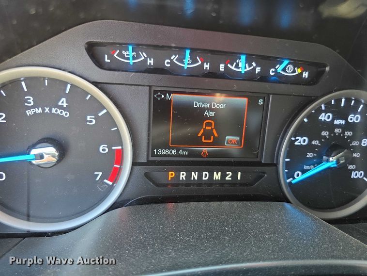 image for item EF3758 2019 Ford F250 Super Duty XLT pickup truck